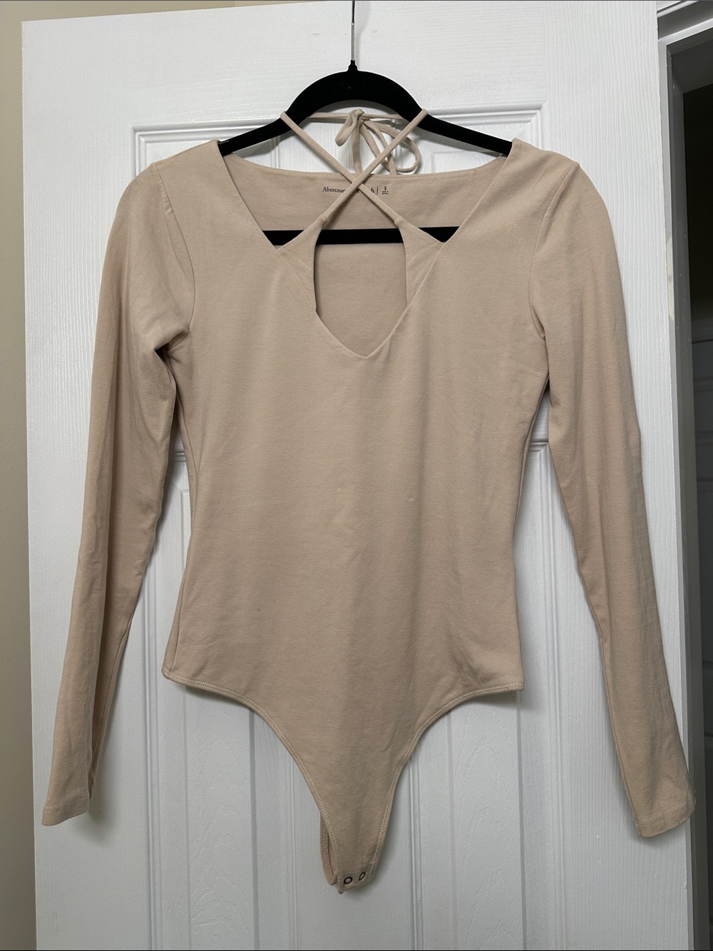 Abercrombie & Fitch Neutral Beige Long-Sleeve Tie-Back Bodysuit
